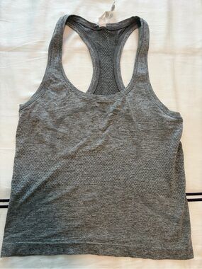 Women’s Gray Swiftly Tech 2.0 Tank